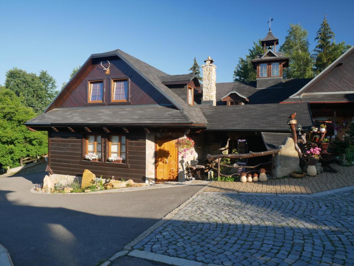 Penzion Obora Prostřední Bečva Esterno foto